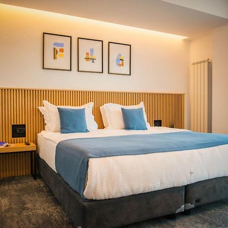 Hotel Vigo, 艾福雷诺德 外观 照片