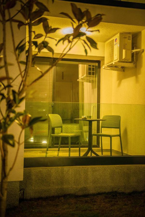 Hotel Vigo, 艾福雷诺德 外观 照片