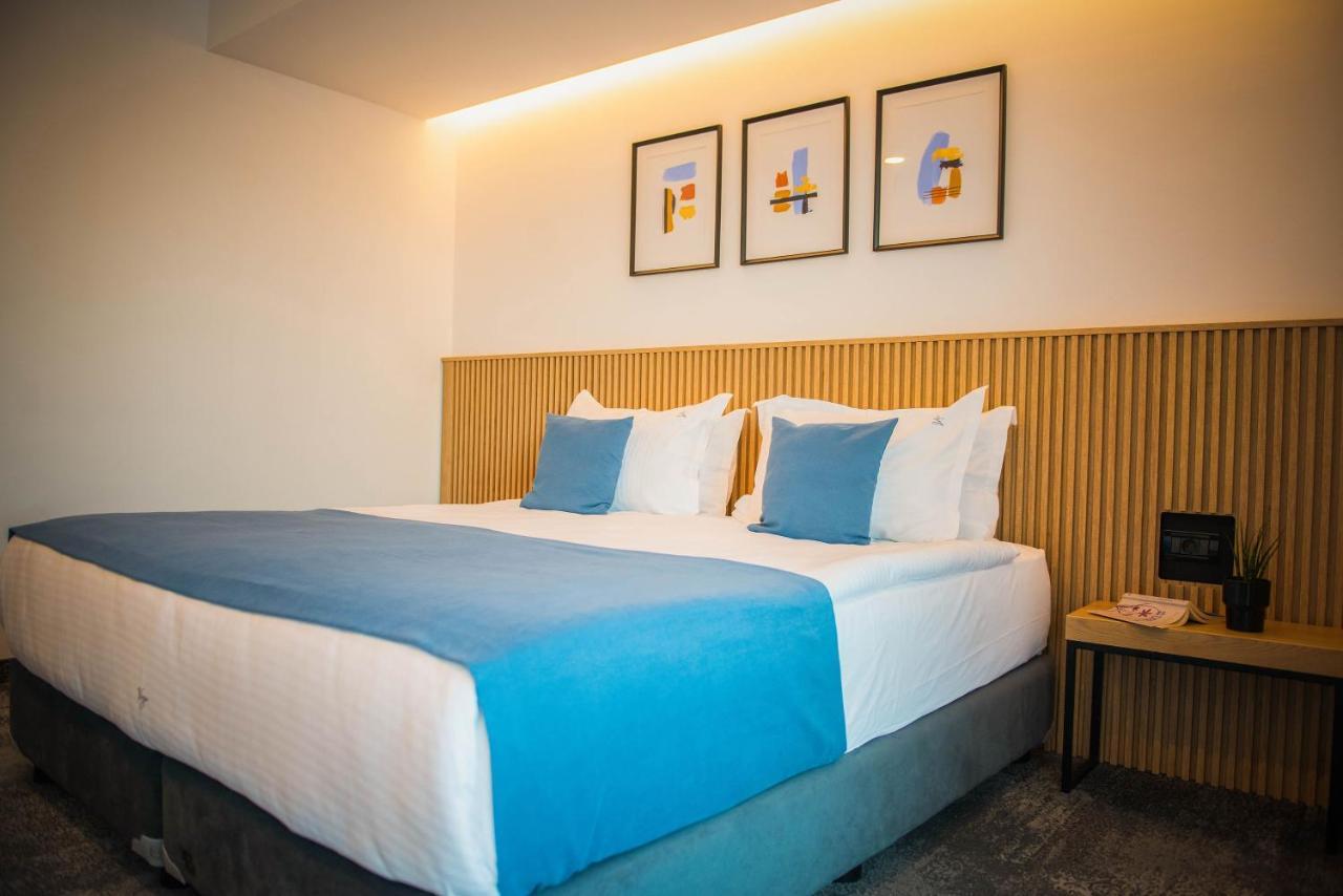 Hotel Vigo, 艾福雷诺德 外观 照片