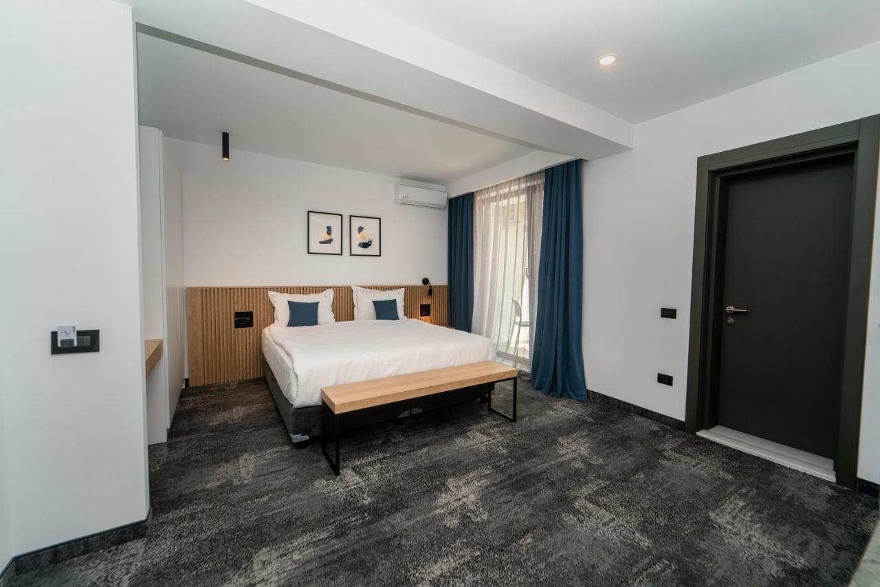 Hotel Vigo, 艾福雷诺德 外观 照片